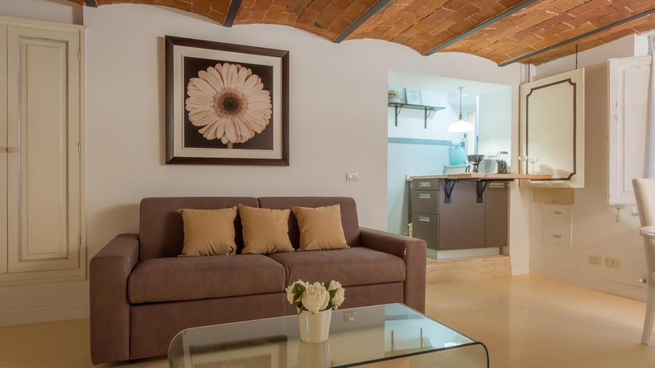 Al Campanile Apartment Firenze Bagian luar foto